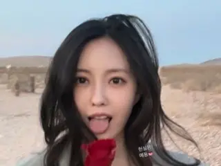 "Marriage" HYOMIN, wedding photoshoot in American desert, wearing "exceptional" black backless dress