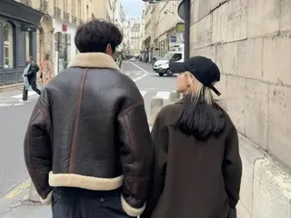 Park Bo Young & Choi Woo-shik hold hands on a "Paris date"... a sweet atmosphere like a "real couple"