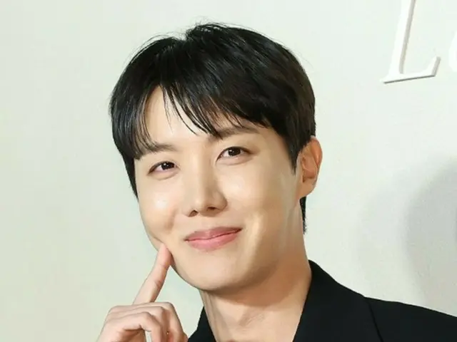 BTS' J-HOPE immediately topped Hot Topic after appearing on "I Live Alone" - beating out G-DRAGON