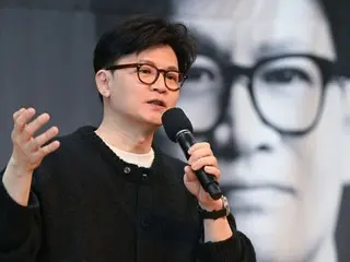 Han Dong-hoon, former head of the People's Power Party, said, "Constitutional reform is a must...We need a change of era, not a change of players" (South Korea)