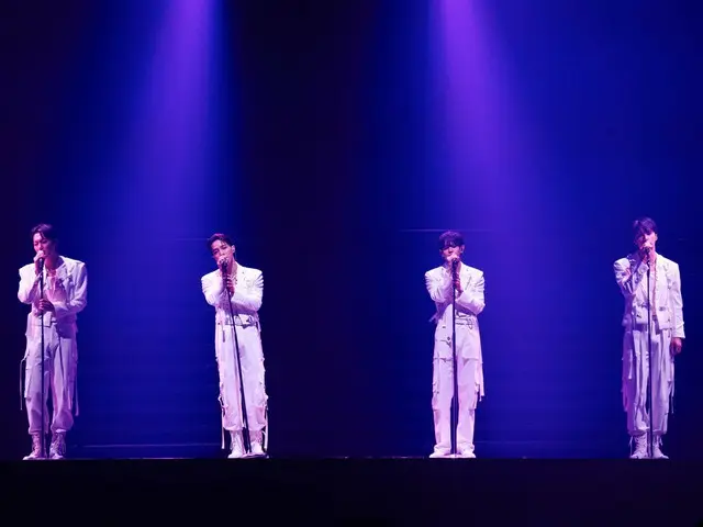 "HIGHLIGHT: LIGHTS GO ON, AGAIN IN THE DARK" is a film adaptation of the Seoul performance that marks the start of the "HIGHLIGHT" 15th anniversary Asia tour.
 SCREENX version teaser for "CINEMA" released!