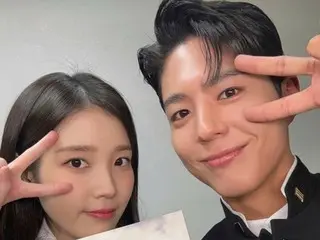 IU & Park BoGum look great in 70s uniforms... refreshing visuals