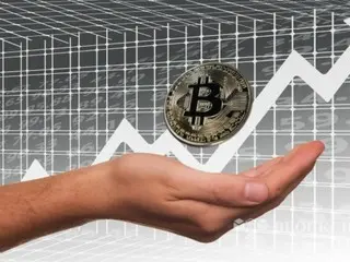 Bitcoin recovers to $83,000 range...Market is on the upswing as US tariffs are lifted and a temporary ceasefire agreement is reached