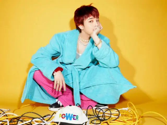 Invincible G-DRAGON (BIGBANG) tops genie MUSIC weekly chart with "TOO BAD"