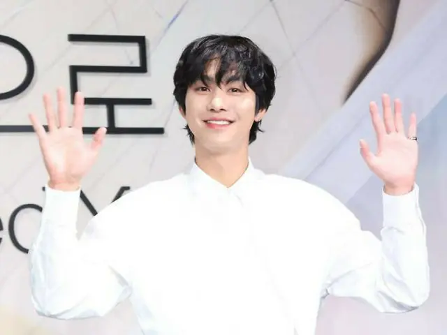 Actor Ahn HyoSeop's side is considering SBS Loco "I made progress today too"