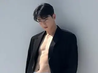 Cha EUN WOO (ASTRO) looks like a painting, with national treasure-level visuals and rock-hard abs