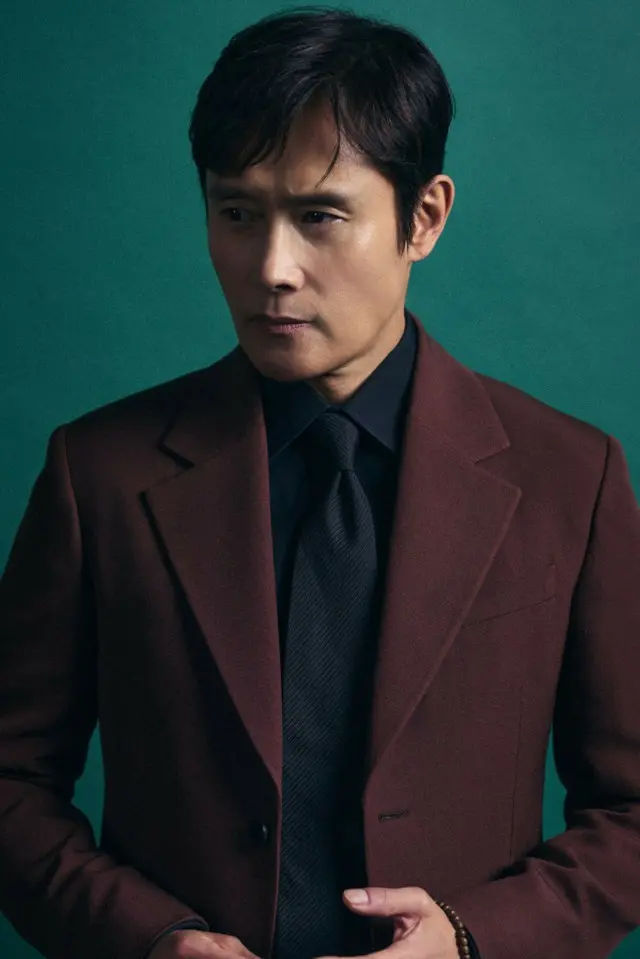 「スンブ：二人の棋士」俳優イ・ビョンホン、「七転び八起き」チョ・フンヒョンの人生…「私も演技をしながら苦労が多い」