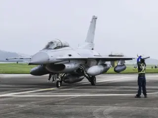 Chinese high school student takes unauthorized photo of South Korean Air Force fighter jet; father may be a public security official