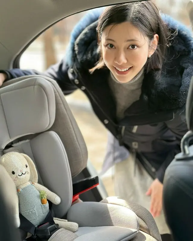 「SHINHWA」エリックの妻女優ナ・ヘミ、第２子出産から一か月とは思えない完璧な美貌