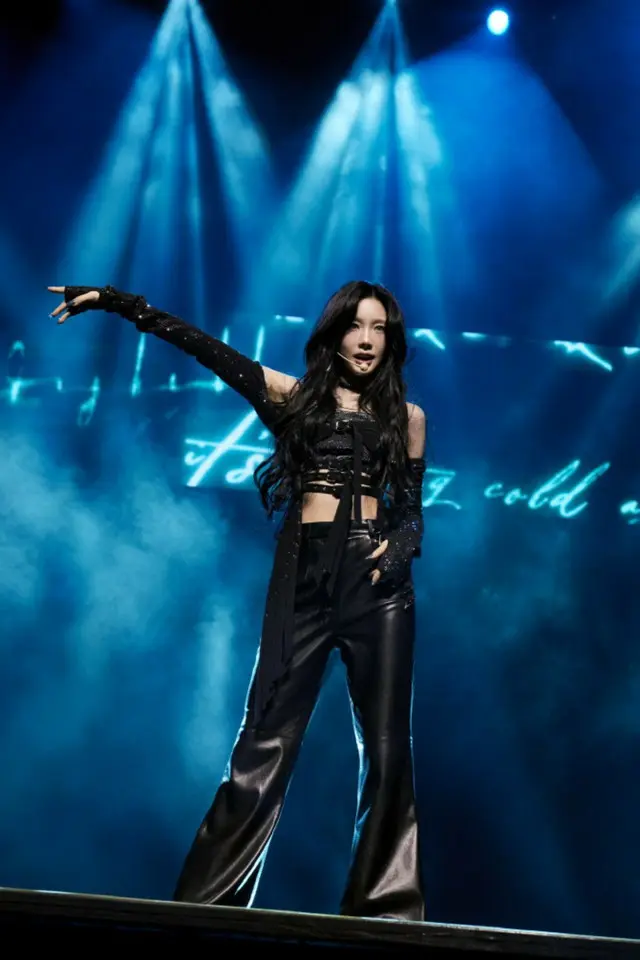 写真はジャカルタ公演の様子
