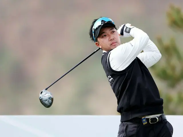 KPGAツアーデビュー戦1Rで首位と3打差で好調の出だしを見せた和田章太郎（写真：KPGA）