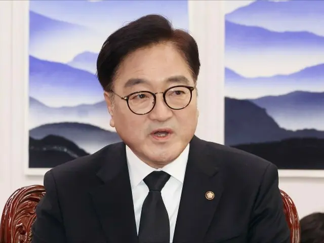 National Assembly Speaker Woo Sik has formed a committee to recommend candidates for special counsel to investigate allegations that Kim's wife Kim Kun-hee manipulated stock prices and exerted foreign influence over drug investigations (South Korea)