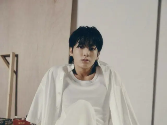 JUNG KOOK's "Standing Next to You" YouTube Official Audio Video surpasses 100 million views