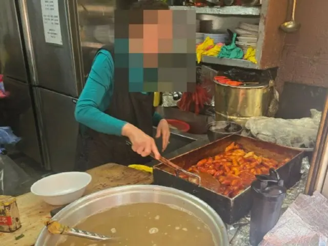 "Exchanged for 362 yen tteokbokki"... Story of American tourist becomes "Hot Topic" in Korea