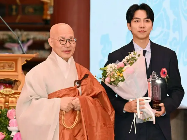 "I converted for my wife's family"...Lee Seung Gi wins Jogyesa Buddhist Believer Grand Prize