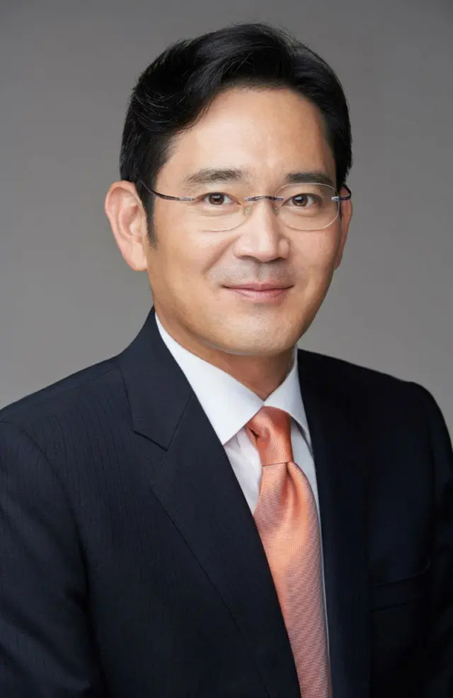 李在鎔会長が「10億ウォン」寄付、4年連続して寄付したところは