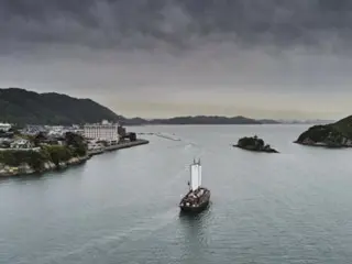 Reenactment of Korean envoy ship's arrival in Osaka for the first time in 261 years...tracing its original route