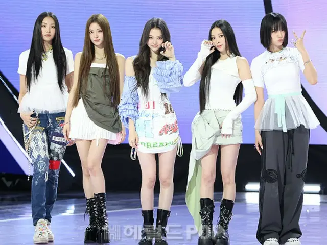 [Photo] MEOVV holds showcase to celebrate release of 1st EP "MY EYES OPEN VVIDE"