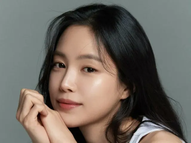 Son Naeun (former Apink) has an exclusive contract with J,WIDE Company...same agency as Kim Seoyeong & Lee Bo Young