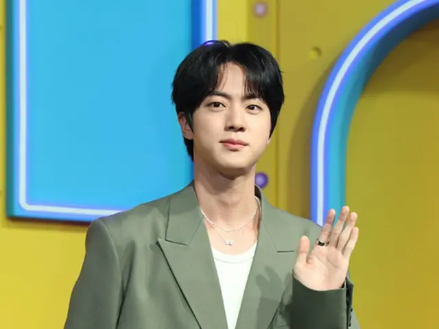 [Official] "BTS" JIN to appear live on "WENDY's Young Street" on the 17th... Teaser for real-time communication