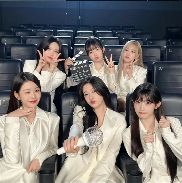 「IVE」初のワールドツアー映画『IVE THE 1ST WORLD TOUR in CINEMA』、東京＆大阪にて応援上映の実施…入場者特典の配布＆フォトカードの販売も決定！