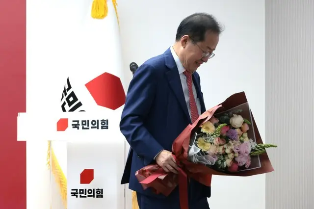 洪準杓氏、与党からのラブコールに「愛想が尽き、近づきたくもない」＝韓国
