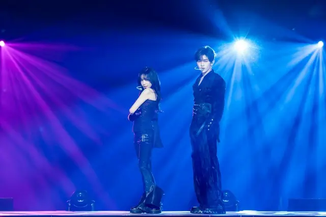 スペシャルステージを披露したJO YURIとZHANG HAO(ZEROBASEONE)「KCON JAPAN 2025」ⓒ CJ ENM Co., Ltd, All Rights Reserved