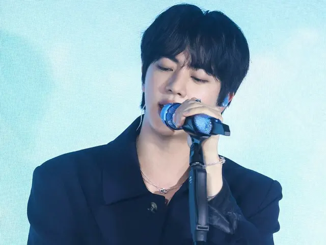 "BTS" JIN debuts new song stage, "Fans' support is echoing"