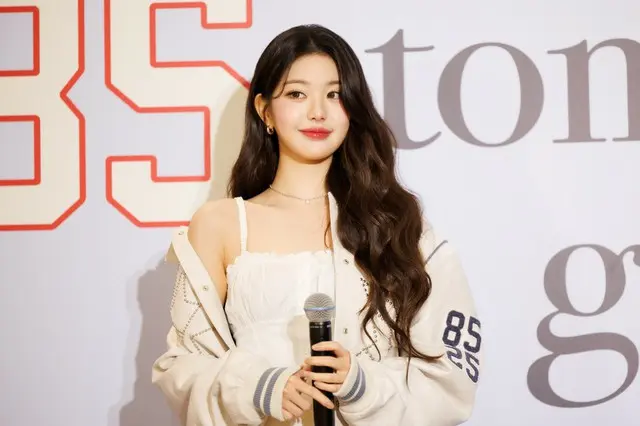 【オフィシャルレポ】トミー ヒルフィガー「Summer 2025 Tommy Girl Launch Party」にチャン・ウォニョン（IVE）ラブリーな白ワンピースで登場「渋谷や原宿に行きたい」2