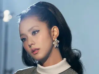 BLACKPINK's JISOO shows off visuals more beautiful than a Barbie doll