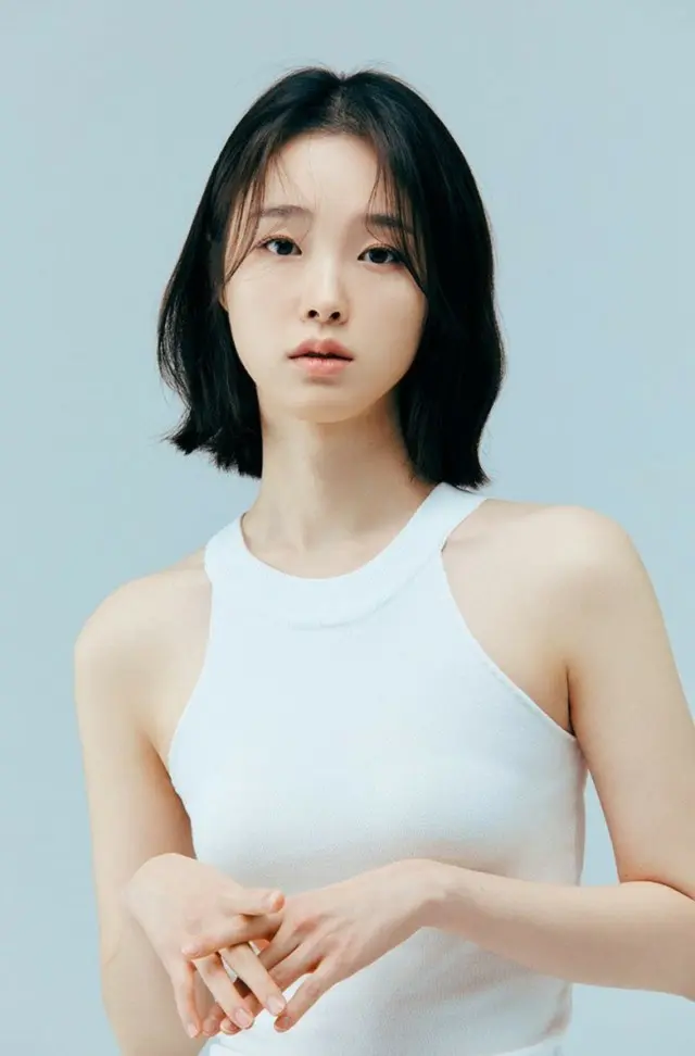 俳優イ・ドンゴンとの熱愛説が浮上したカン・ヘリムとは？…ミスコリア出身の女優
