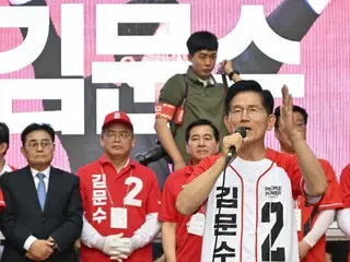 Candidate Kim Moon-soo points out Lee Jae-myung, "My wife uses corporate credit cards, my son uses abusive language"... "My family is different" = South Korea