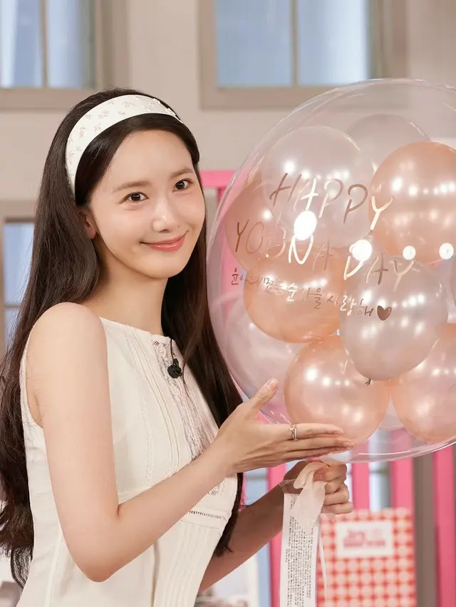ユナ（少女時代）、誕生日にはさらにきれいな「ユンフロディーテ」…やっぱり「お姫様ビジュアル」