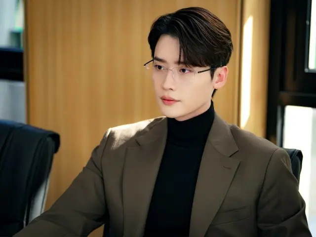 Lee Jung-seok becomes the most capable associate lawyer in "Seocho-dong"... Elite charm bursts forth