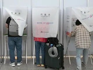 886 reports of people tearing up ballots after hearing the words "invalid vote" in the 21st presidential election (South Korea)