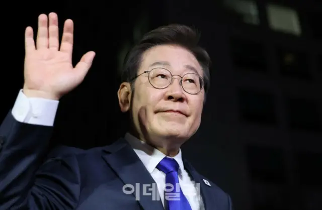 米韓首脳、ゴルフで協力関係を深める…「ゴルフ外交」始動