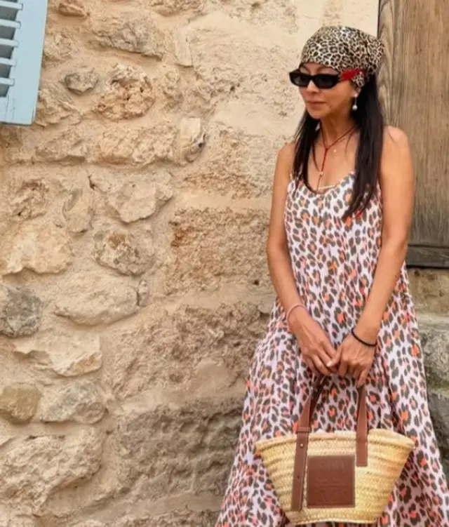 女優ファン・シネ、ヒョウ柄女神降臨？…スペインで「レジェンド美貌」公開