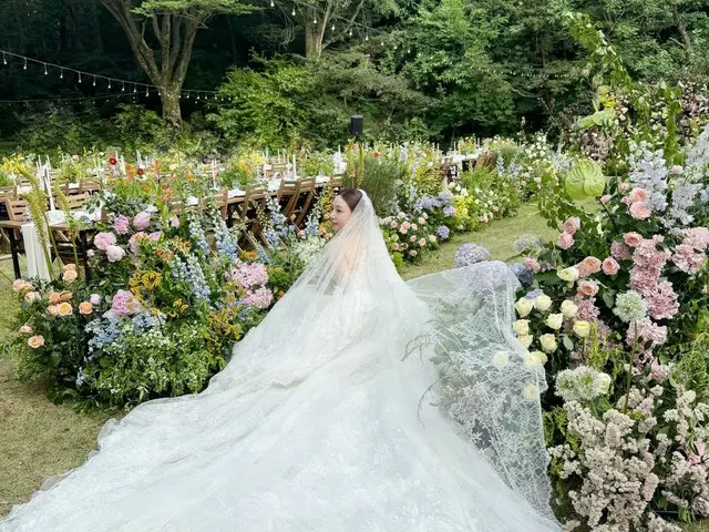 "Miss A" former member Min, a wonderful businessman husband and a festival-like wedding "Just got married"