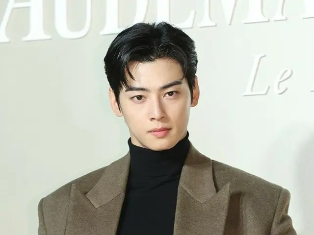 ASTRO's Cha EUN WOO shares his thoughts ahead of enlisting in July... "I'll go out healthy and looking good"