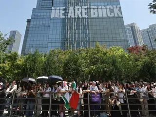 "BTS" discharge live broadcast reaches 19 million views... 4,000 people flock to HYBE building in 2 days