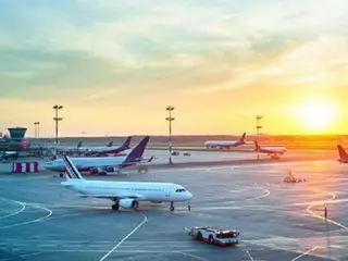 Airport staff let 29 passengers through due to malfunctioning metal detector (South Korea)
