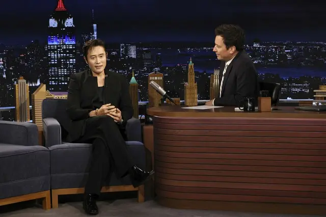 イ・ビョンホン、米「ザ・トゥナイト・ショー」に単独出演…「イカゲーム3」への期待