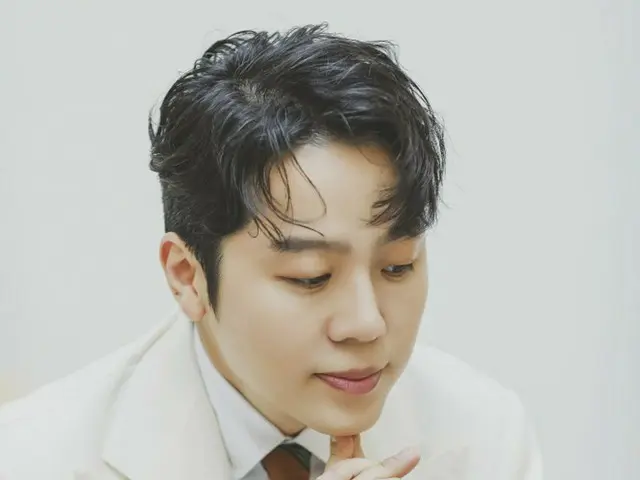 Brown Eyed Soul's Jung Yeop gives birth to his first son after five years of marriage