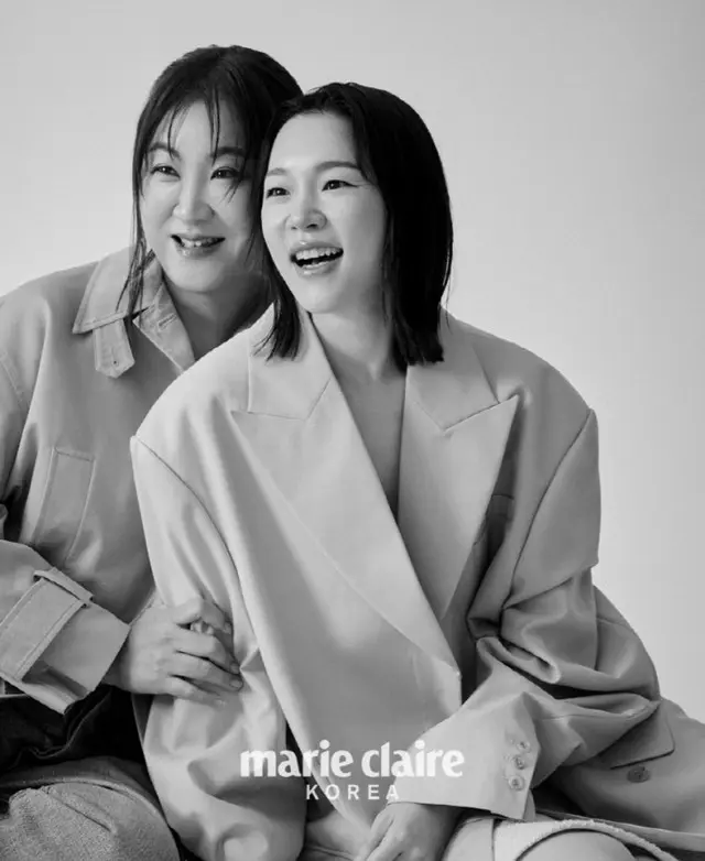 【公式】女優ハン・イェリ、サラムエンターテイメントを離れる…イ・ソヨン代表と画報撮影で締めくくり2