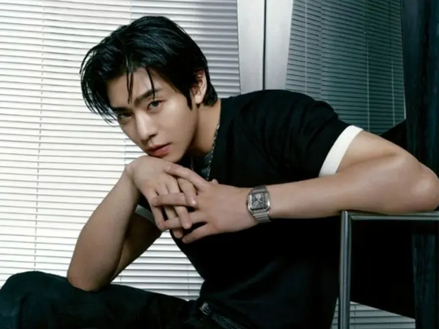 Actor Ahn HyoSeop releases pictorial showing his comic book-like appearance...Soft charisma
