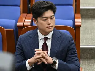 Kim Yong-tae, chairman of the People's Power Emergency Response Committee, said, "Am I the Innovation Chairman? Is this a test of my patience?" (South Korea)