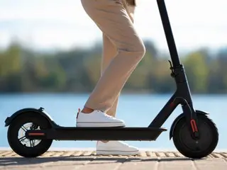 "It almost caused an accident"... Man who took elementary school student on scooter to the police was "fined" = South Korea