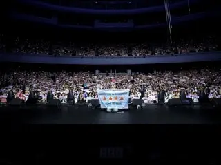 EXO's BAEKHYUN successfully completes New York and Chicago concerts...Starts US tour