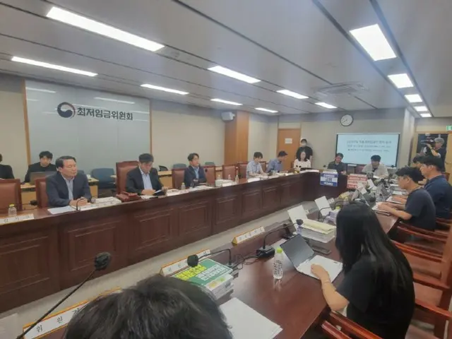 South Korea sets minimum wage at 10,320 won -- first labor-management agreement in 17 years