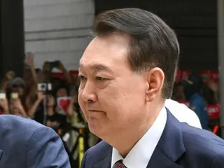 Former President Yoon Seok-yeol may not respond to summons by special prosecutor on the 14th... Defense team: "He is less willing to testify" = South Korea